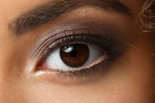 قد يكون لون العين لديك لماذا لديك البلوز الشتاء