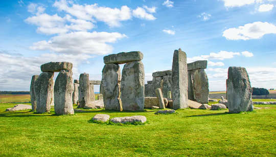 Были импортированы части 5,000-летнего каменного круга Стоунхенджа