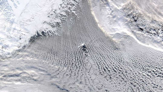 為什麼在格陵蘭島附近的冬季海冰下降為歐洲提供更酷的氣候