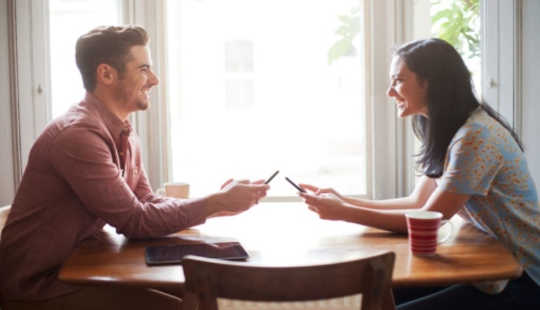 Ovatko Dating-sovellukset tappamassa pitkäaikaisia ​​suhteita?
