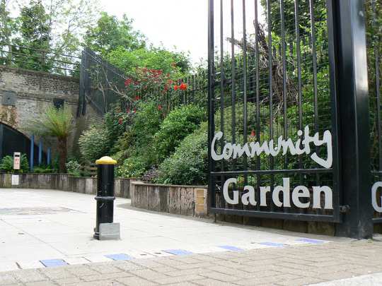 Vườn cộng đồng Gardens ở Haringey. DCLG, CC BY-ND