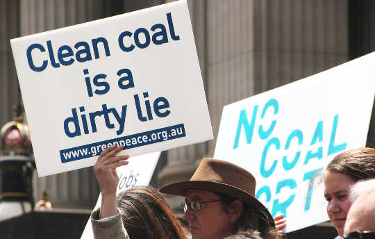 À l'intérieur du livre de théorie rhétorique de l'industrie du charbon