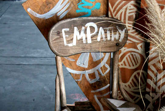 Onko taide- ja kirjallisuuskasvatus empatia?
