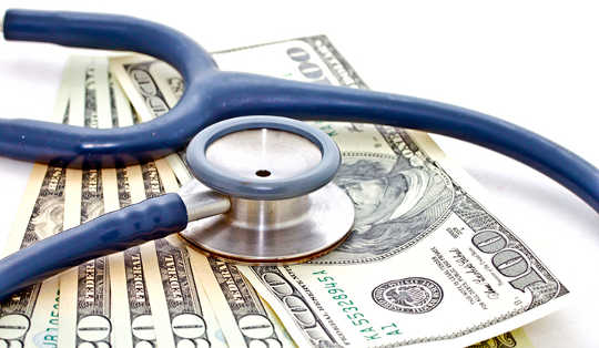 Miért nem hozta le a piaci verseny az Egyesült Államok egészségügyi költségeit?