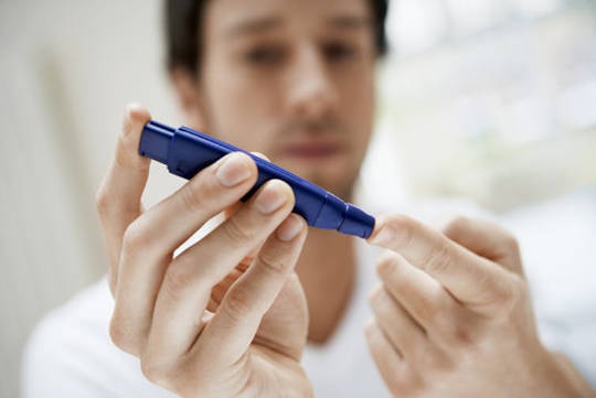 Hoe 'n selfgedrewe glukose-monitering toestel mense met diabetes kan help