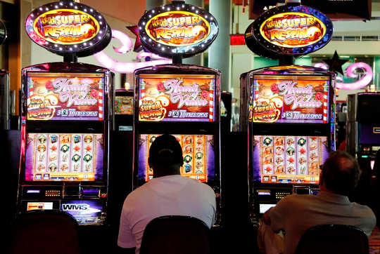 How Gambling Distorts Reality And Hooks Your Brain