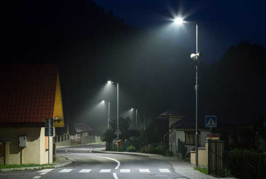 Khoa học về đèn đường: Điều gì khiến mọi người cảm thấy an toàn vào ban đêm