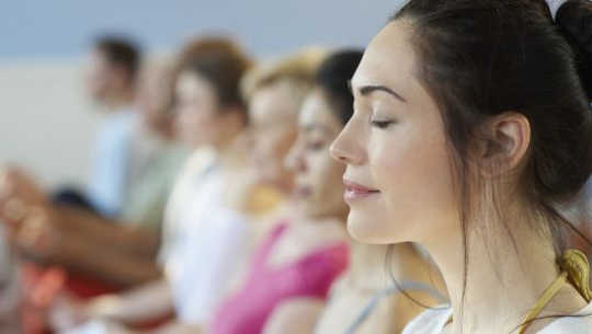 Mindfulness Classes For Parents Benefit Their Kids, Too