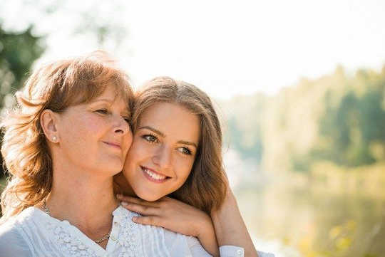 Why Memories Of Your Parents May Have Long-term Health Effects