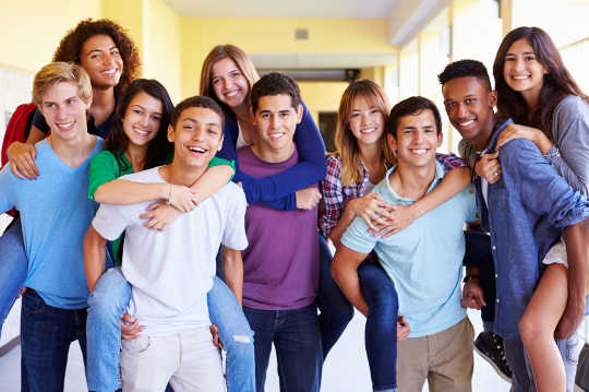 No, las hormonas no tienen la culpa del comportamiento social de los adolescentes