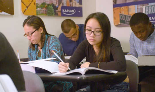 Mengapa Persiapan Ujian Adalah Ritus Daripada Banyak Untuk Asia-Amerika