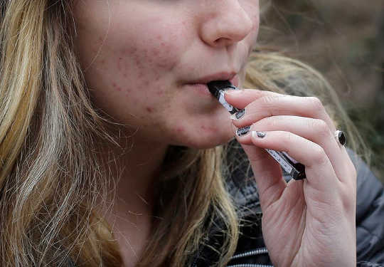 Smaksatt e-sigaretter brenner en farlig økning i bruk av tobakk