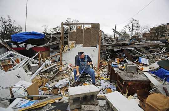 Les efforts de relèvement après l’ouragan Michael témoignent de la puissance de la générosité locale après des catastrophes négligées