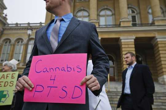 Ipinapakita ng Cannabis ang Potensyal Para sa Paggamot sa PTSD