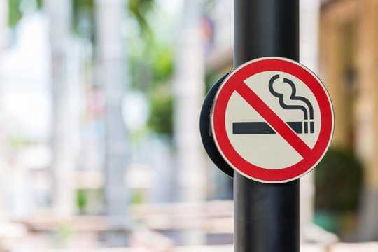 Як фінансові стимули стимулюють курців кинути палити