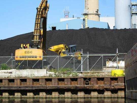 کوئلہ اور جوہری پاور کے لئے سبسڈیوں کے ردعمل حقیقت پر مبنی پالیسی سازی کے لئے ایک جیت ہے