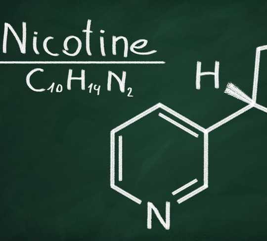 Når du slutter sigaretter, bør du bruke mer nikotinutskifting, ikke mindre