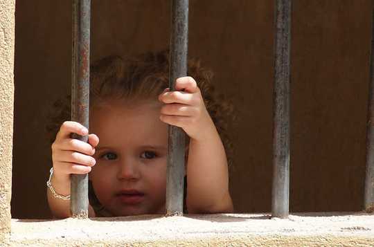 Ikäinen kysymys: Milloin lasten tulisi olla vastuussa rikoksistaan?