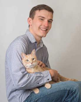 Ένα παράδειγμα μιας από τις φωτογραφίες που χρησιμοποιήθηκαν στη μελέτη. (εδώ συμβαίνει όταν οι άντρες προσθέτουν τις γάτες τους στα προφίλ της εφαρμογής γνωριμιών τους)
