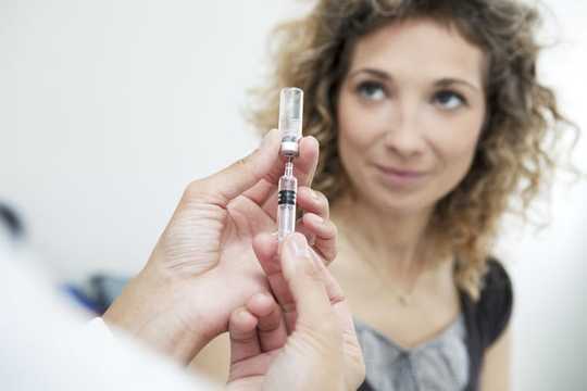 Quels vaccins devriez-vous recevoir à l'âge adulte