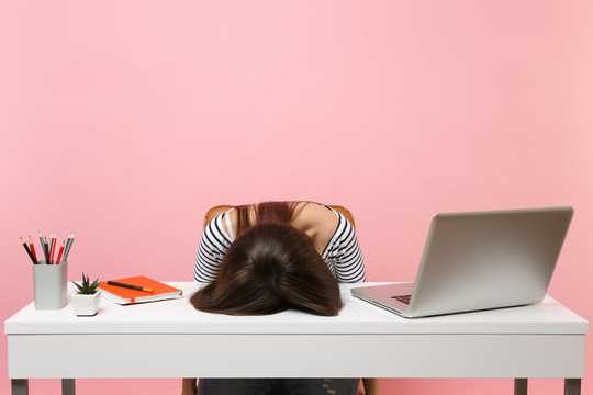 Hoe te herstellen van burn-out en chronische stress op het werk