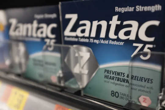 Zantac, närästyslääke, vedettiin hyllystä yhdessä sen geneeristen versioiden kanssa sen jälkeen, kun FDA löysi lääkkeestä matalan NDMA-tason.