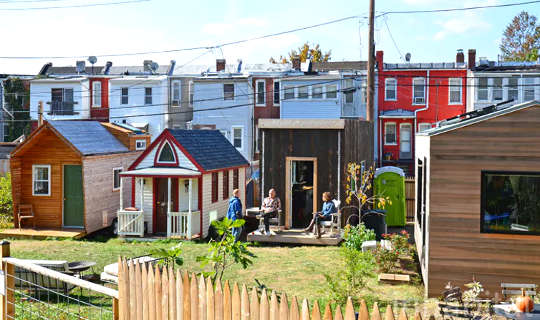 O primeiro vilarejo de casas minúsculas de Washington DC apresenta um novo modelo de vida urbana.