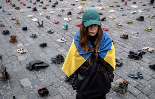 Pratar om krigstidstrauma i Ukraina