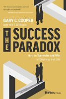 书封面：加里·库珀 (Gary C. Cooper) 的《成功悖论》。