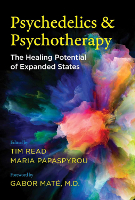 обложка книги: «Психоделики и психотерапия» под редакцией Тима Рида и Марии Папаспиру.