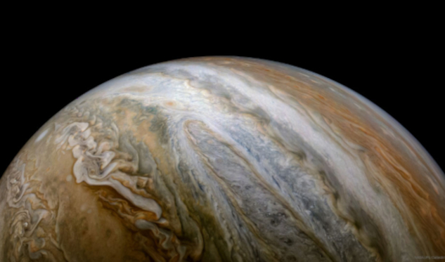 &nbsp;صورة لكوكب المشتري من مركبة جونو الفضائية. حقوق الصورة: ناسا/مختبر الدفع النفاث/معهد كاليفورنيا للتكنولوجيا/معهد ساوث ويست للأبحاث/نظام علوم الفضاء البحري؛ المعالجة والترخيص: كيفن إم. جيل.&nbsp;