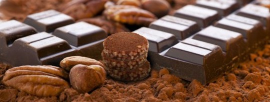 Ang Startling Health Benefits ng Dark Chocolate