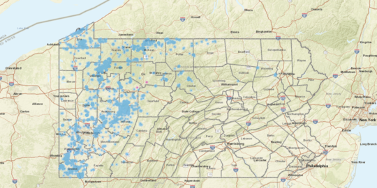 賓夕法尼亞州地圖，標有廢棄的油氣井。