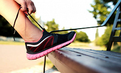 Czy krótsze, bardziej intensywne treningi są warte dodatkowego potu, gdy próbujesz schudnąć?