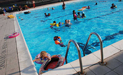 Las piscinas pueden ser una importante fuente de enfermedades gastrointestinales