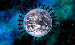 un círculo de personas cogidas de la mano que rodean el planeta Tierra