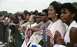 1963년 XNUMX월 워싱턴 행진의 맨 앞줄에 선 여성들.