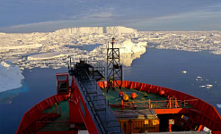 अंटार्कटिक अलार्म बेल्स: गहरे समुद्र की धाराएं अपेक्षा से जल्दी धीमी हो रही हैं