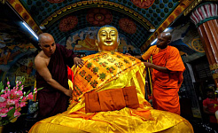 Statue von Buddha