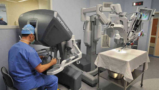 หุ่นยนต์ในการดูแลสุขภาพจะนำไปสู่โรงพยาบาลที่ไม่มีแพทย์หรือไม่?