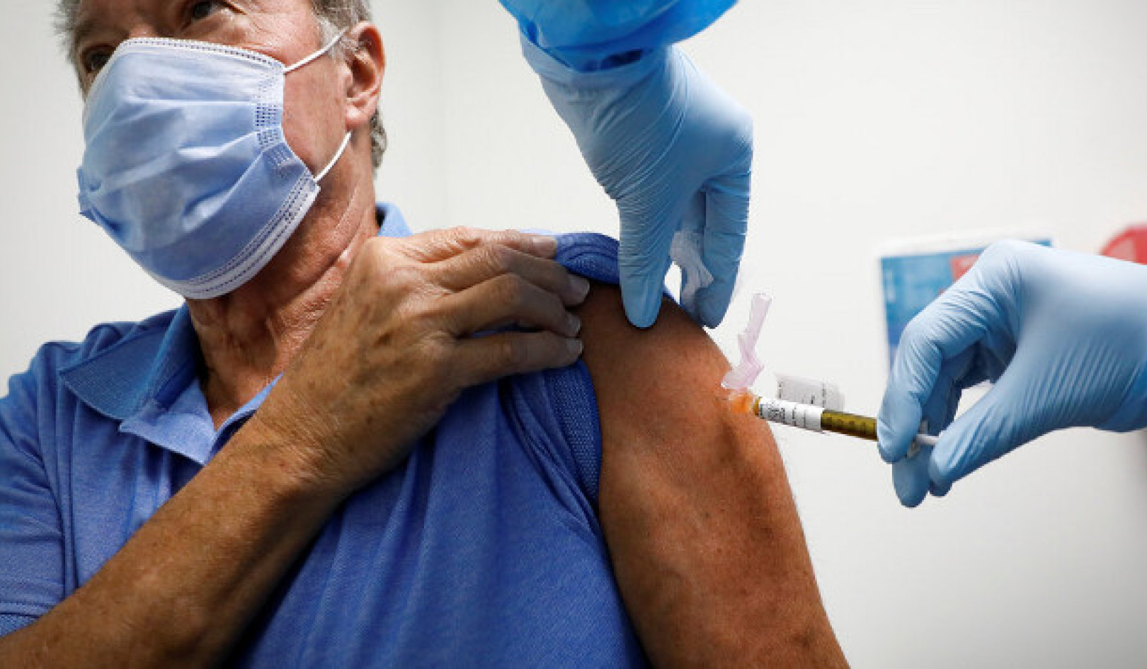 10 πράγματα που πρέπει να γνωρίζετε για τα ενημερωμένα εμβόλια Covid