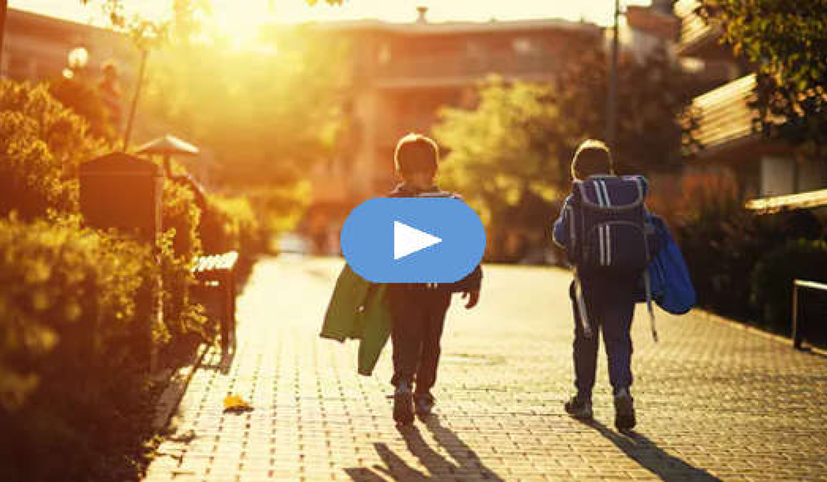 Fühlen sich Kinder, die sich frei bewegen können, im Erwachsenenalter sicherer? (Video)