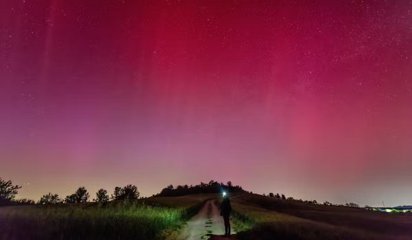 Penjelasan Sains di Balik Warna Aurora yang Menakjubkan