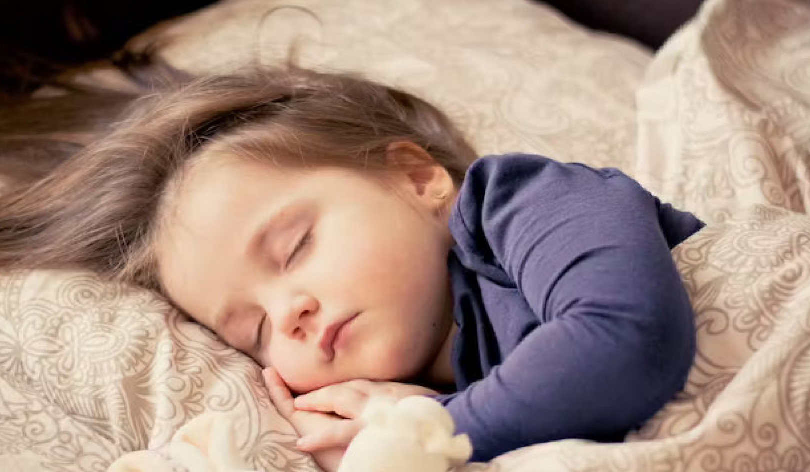 許多父母使用褪黑激素軟糖來幫助孩子入睡