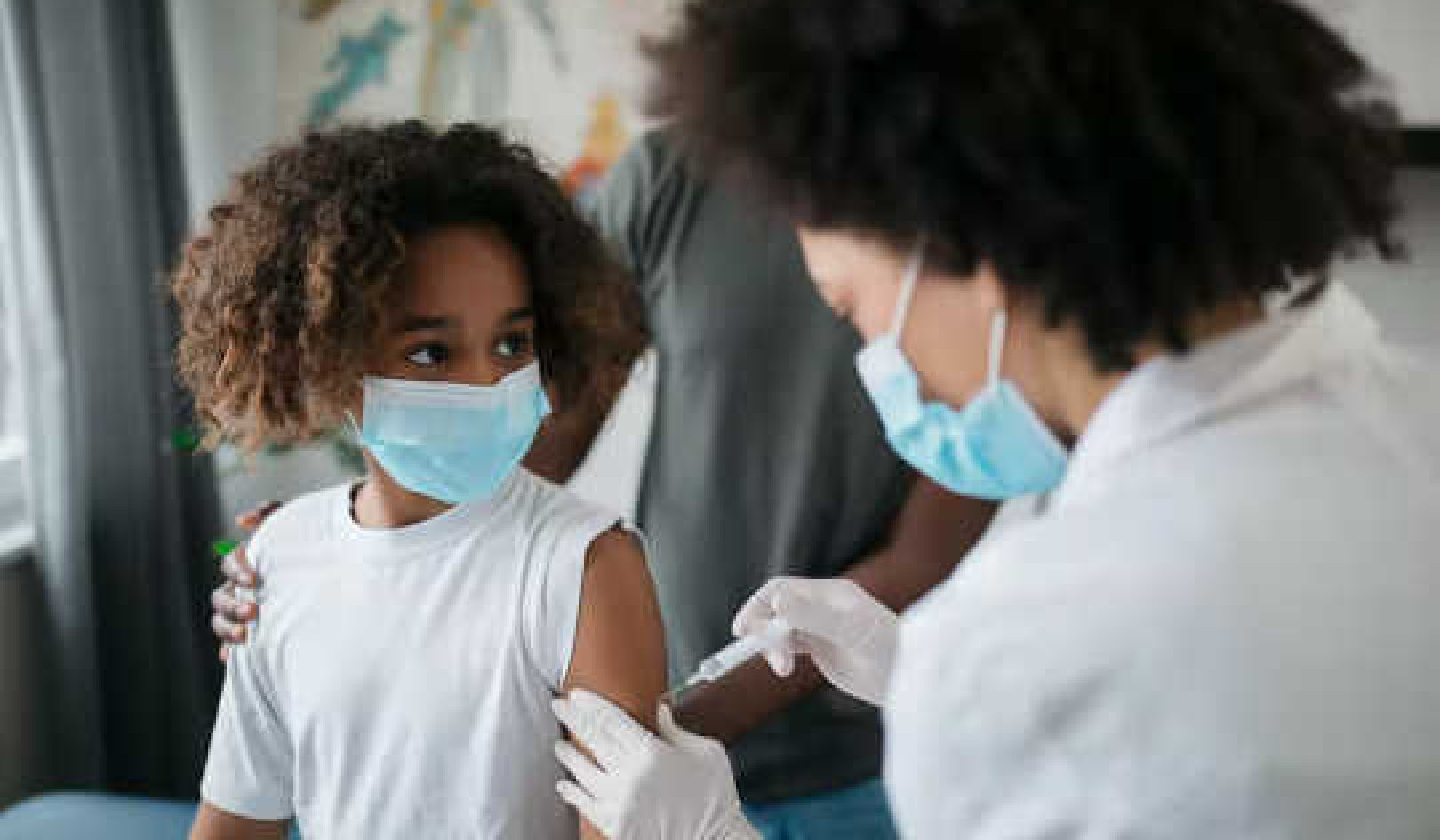 3 façons simples d'aider les enfants à avoir peur de se faire vacciner