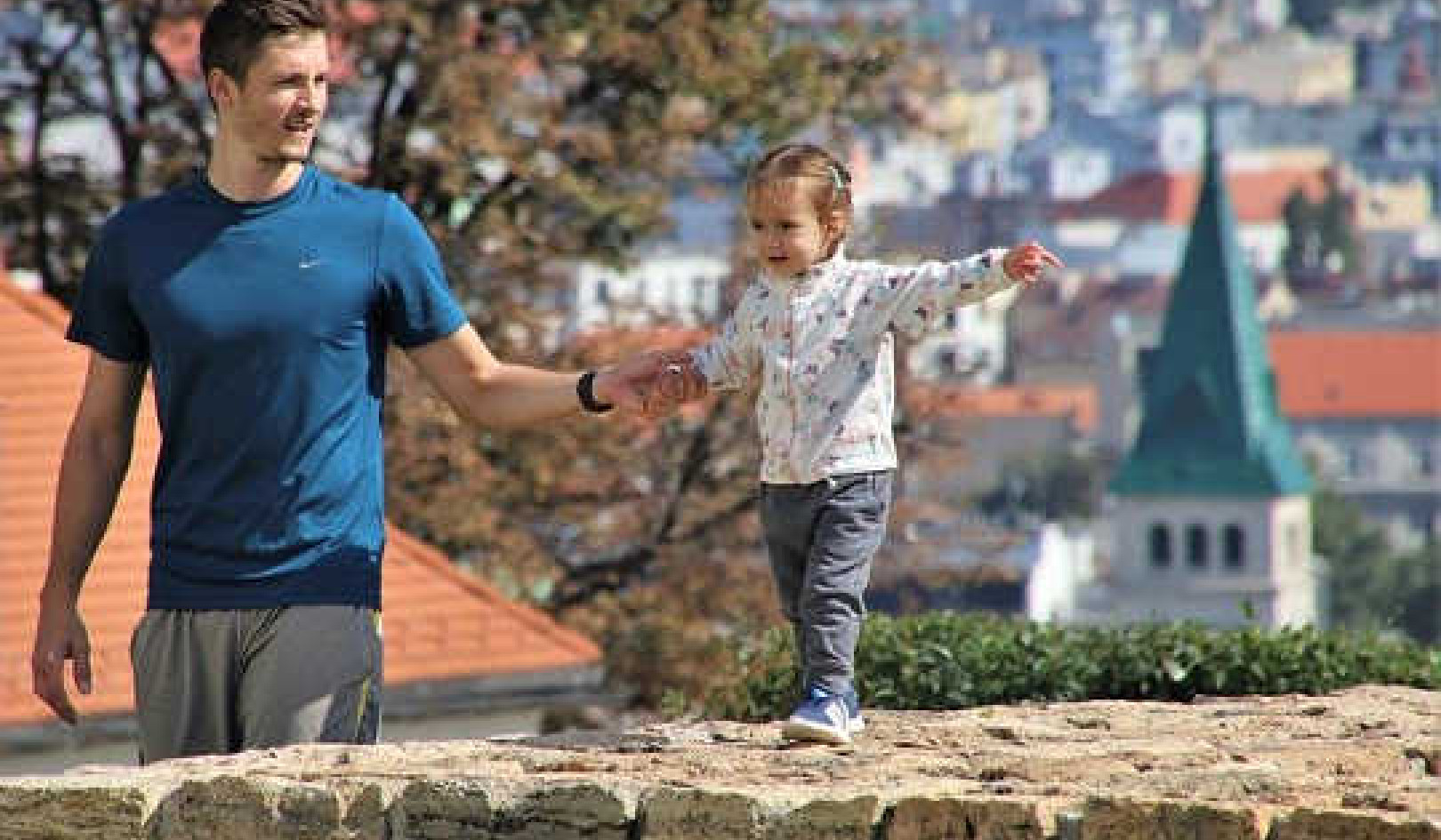 Explorând prezența frumuseții și a iubirii