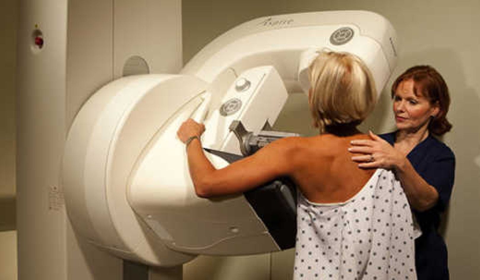 Mammogramy przediagnozowują raka piersi 1 na 7 w USA