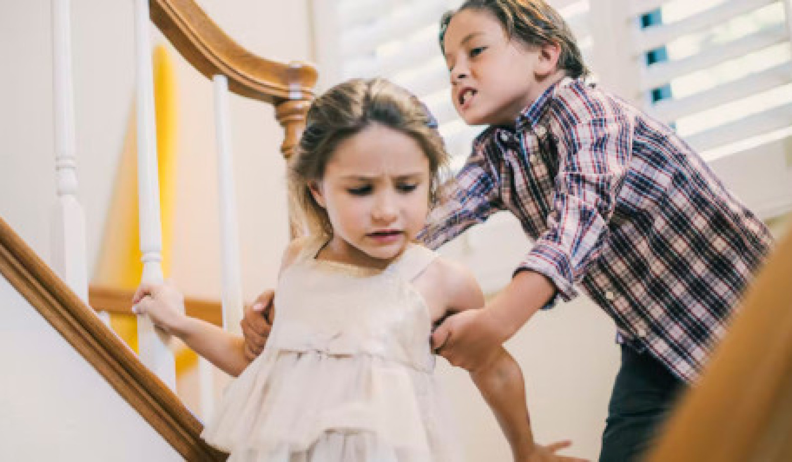 Pourquoi l'agression entre frères et sœurs peut avoir des répercussions à vie