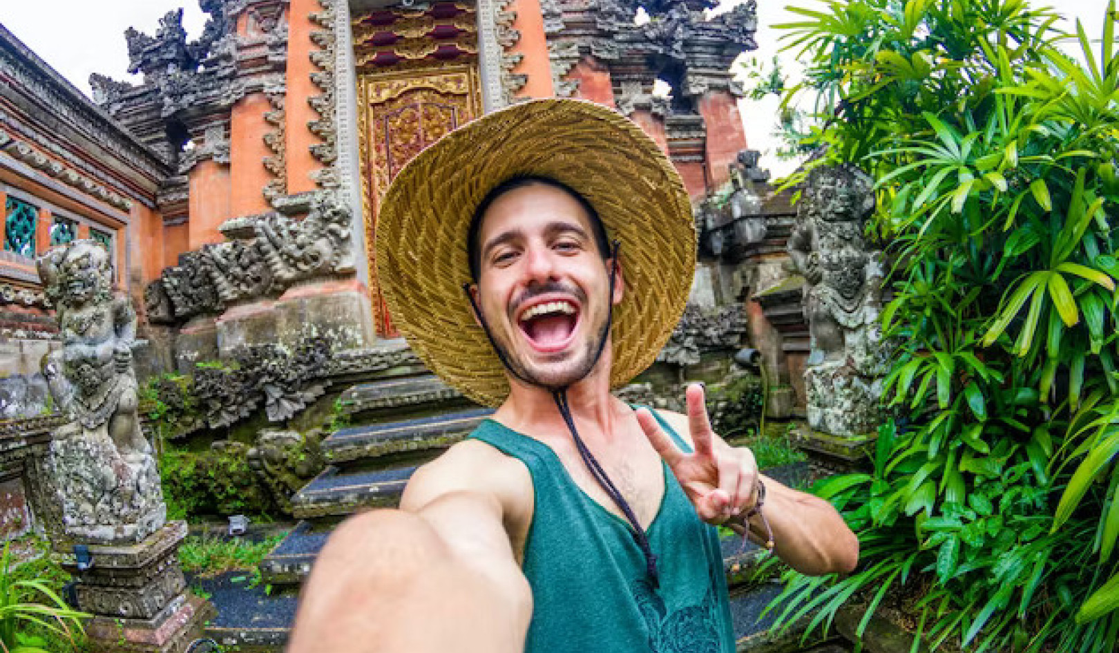 Instagram's Impact on Tourist Behavior: How to Travel Respectfully