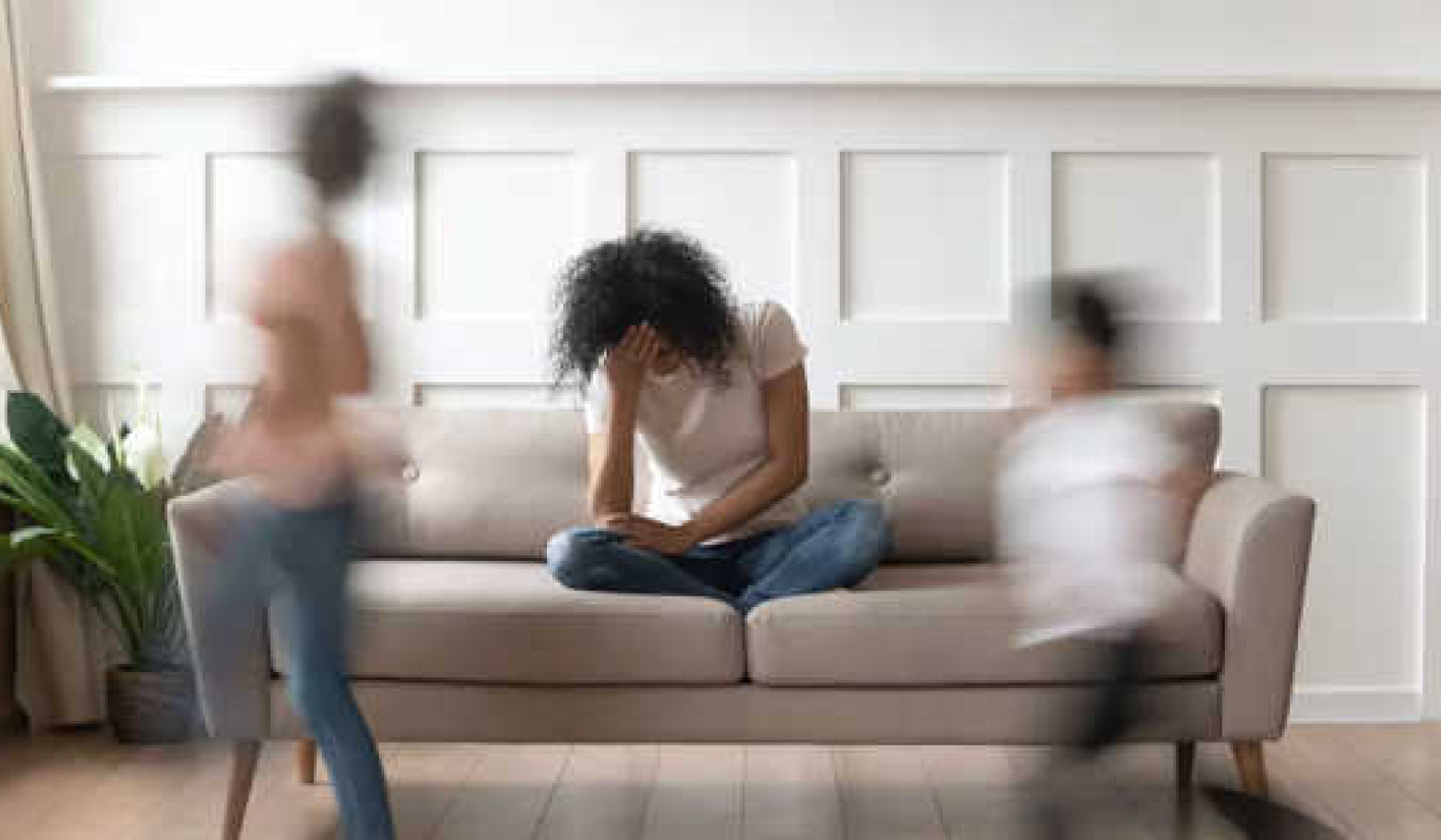 لماذا نادرا ما يغادر ضحايا العنف المنزلي